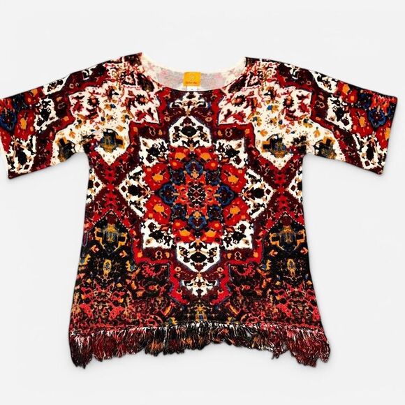 Burgundy and Red Tapestry Short Sleeve Knit Top with Bottom Hem Fringe - Picture 3 of 8